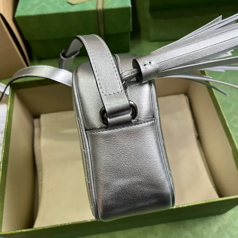 742360 CM 1 High-Quality Bags - Image 4