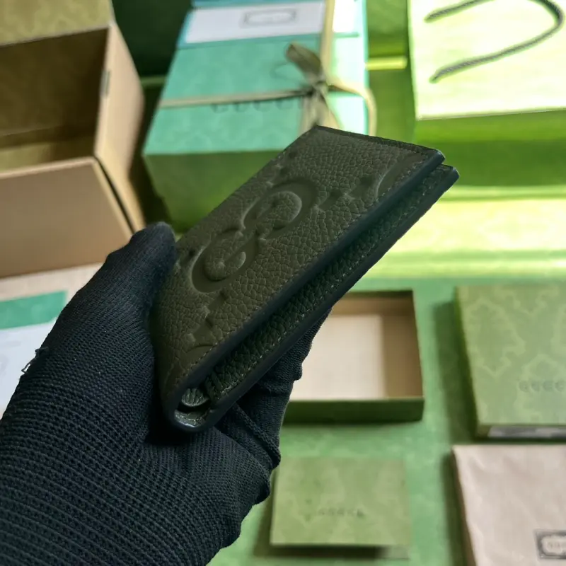 739475 CM 3 High-Quality Bags - Image 4