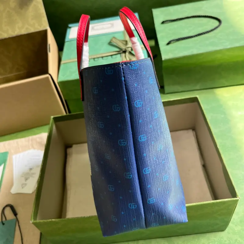 410812 CM 1 High-Quality Bags - Image 4