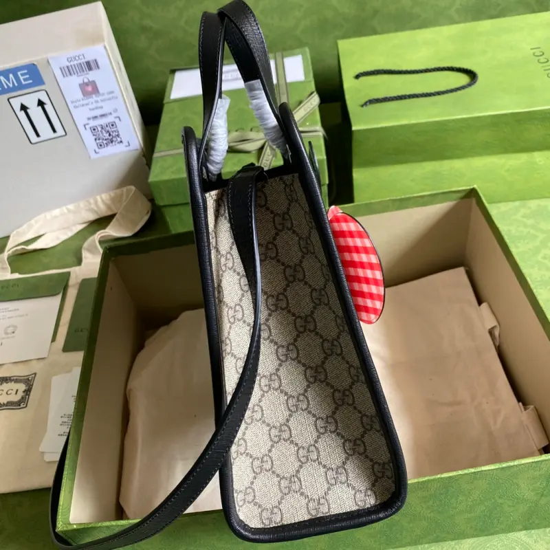 612992 CM 2 High-Quality Bags - Image 4