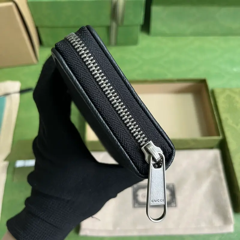 699316 CM 1 High-Quality Bags - Image 4