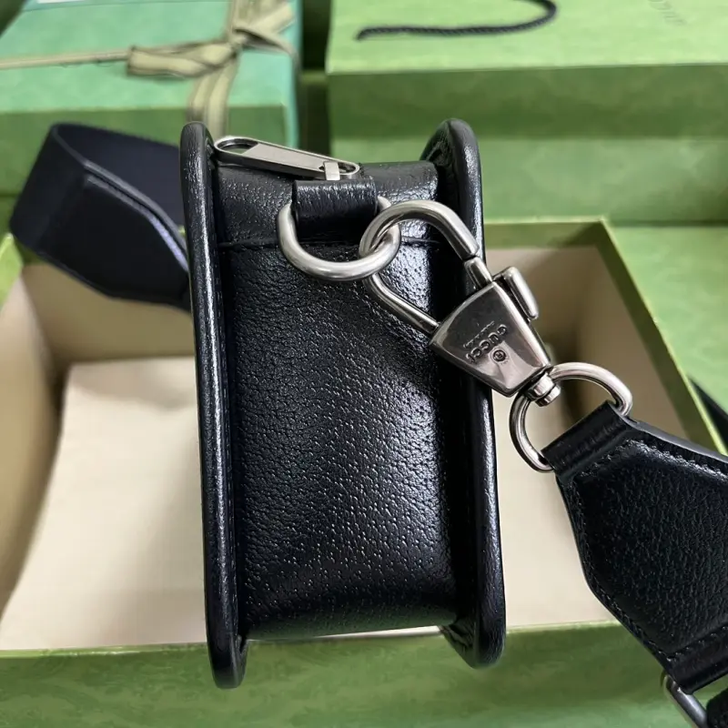 696075 High-Quality Bags - Image 4