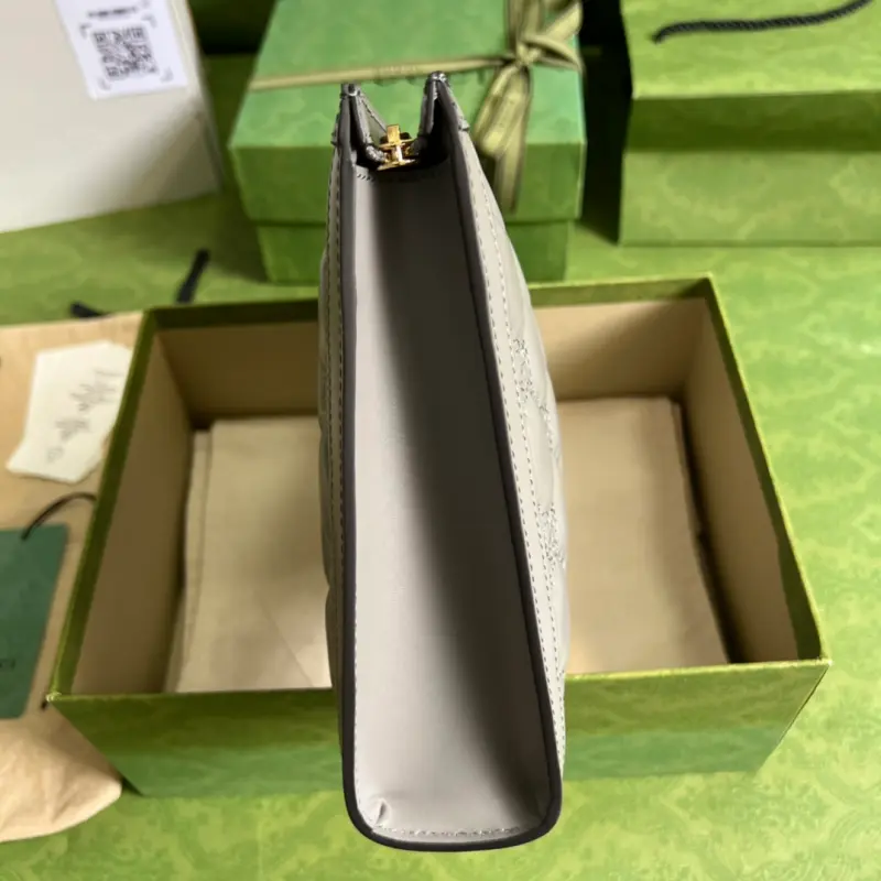 723780 CM 2 High-Quality Bags - Image 4