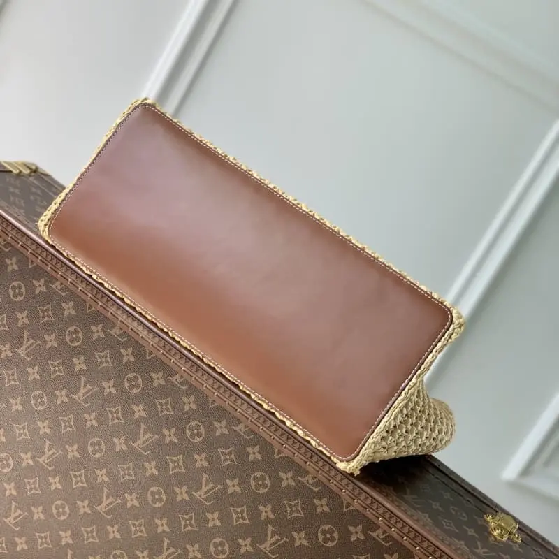 M24723 37.5x30x17cm High Quality Bags - Image 4