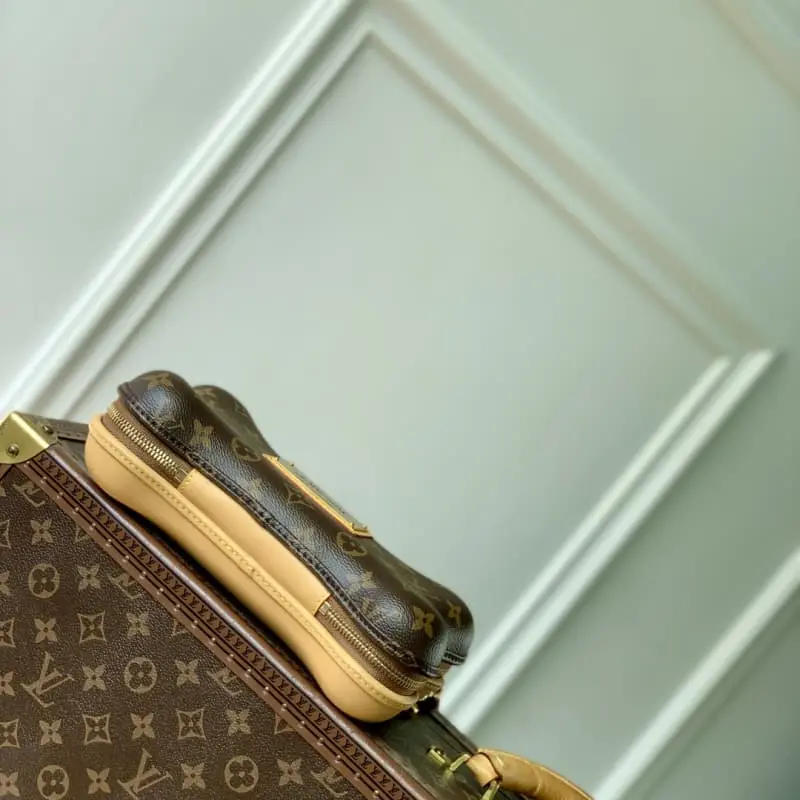 M12615 14x6x24cm High Quality Bags - Image 4