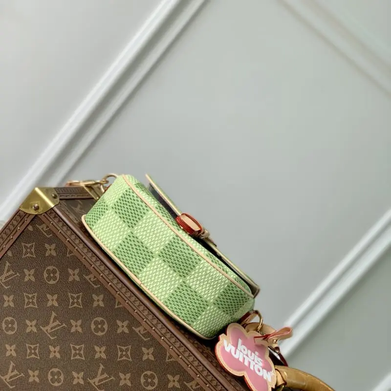 N40665 20x17x7cm High Quality Bags - Image 4