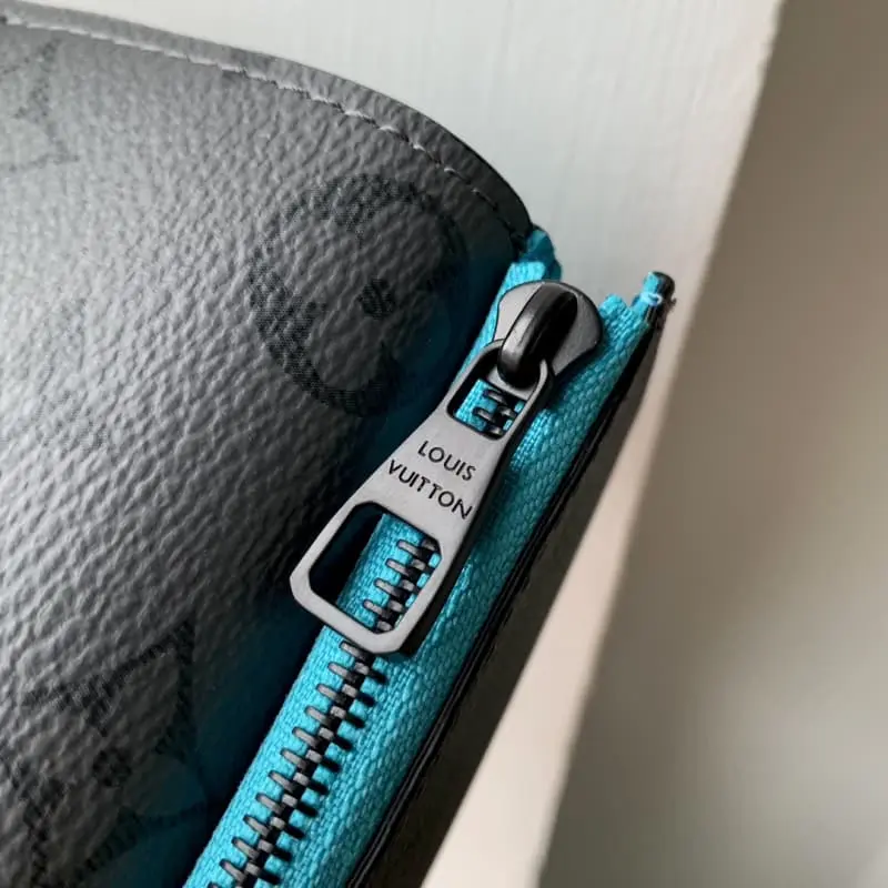 M11500 Grey Flower 11x8.5x2cm High Quality Bags - Image 4