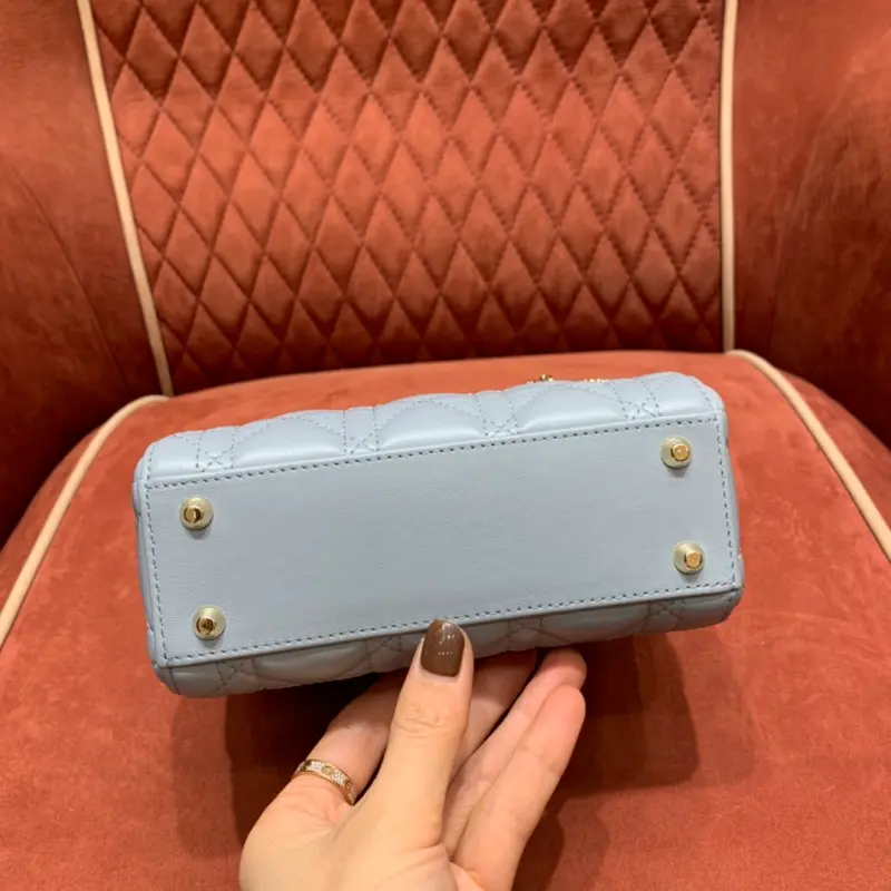 ML76 High Quality Bags - Image 4