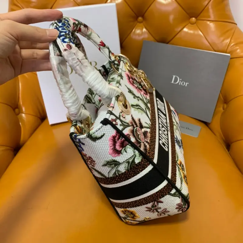 ML53 High Quality Bags - Image 4