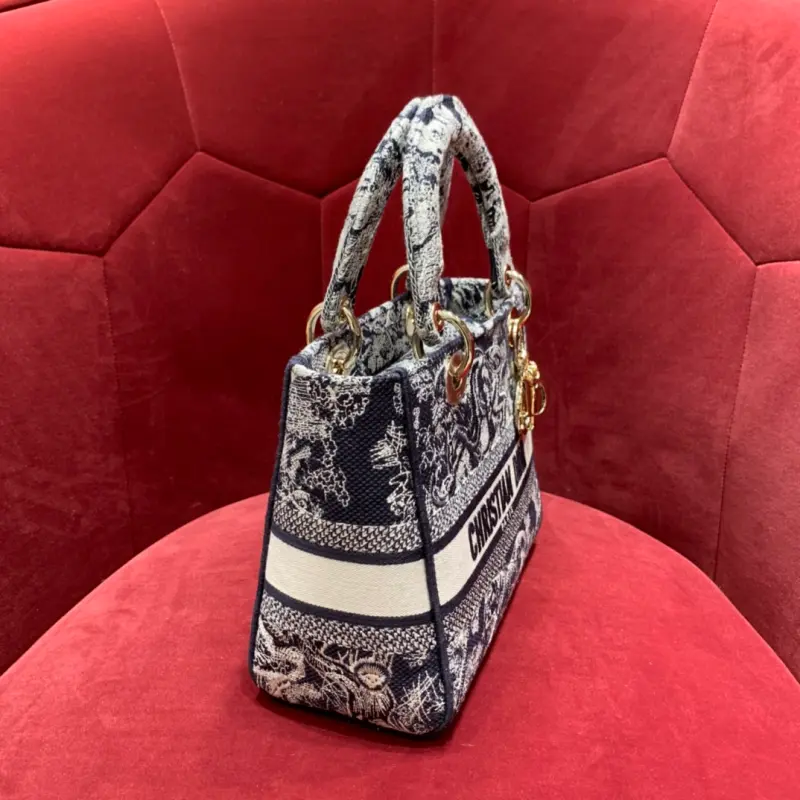 ML32 High Quality Bags - Image 4