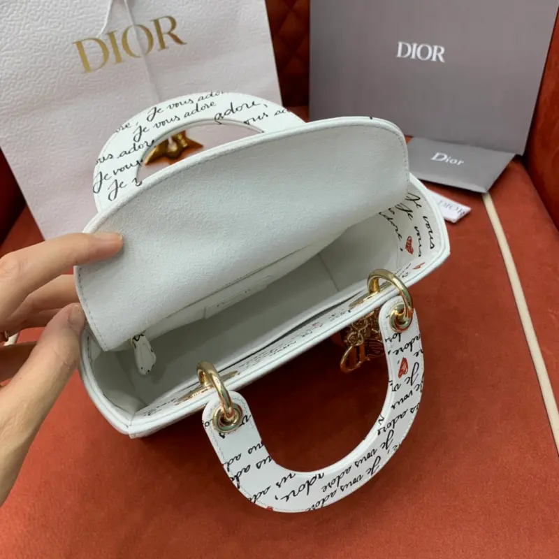 ML235 High Quality Bags - Image 13