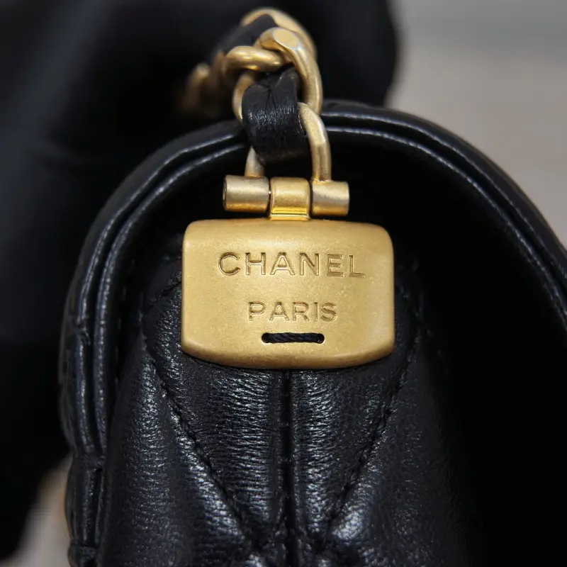 25p Cover 27 Black High Quality Bags - Image 8