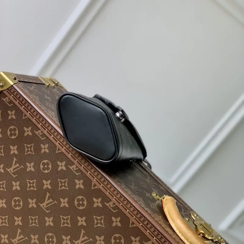 M11613 12.5x18x8.5cm High Quality Bags - Image 4