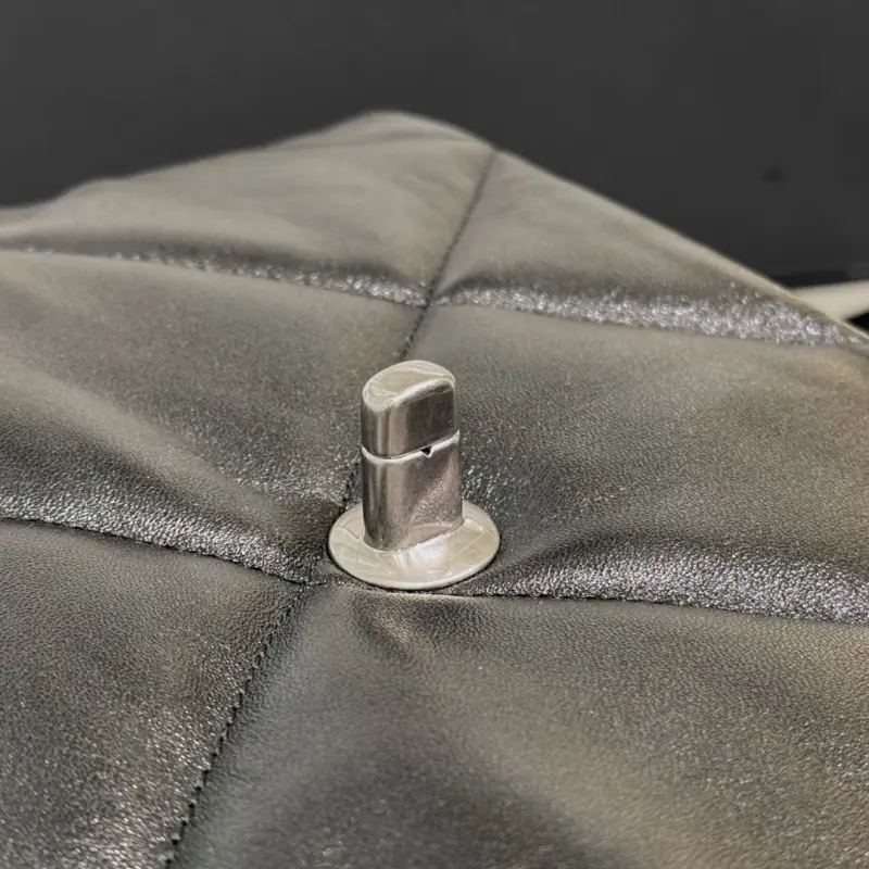 19 Bag Black Silver Medium 30cm High Quality Bags - Image 10