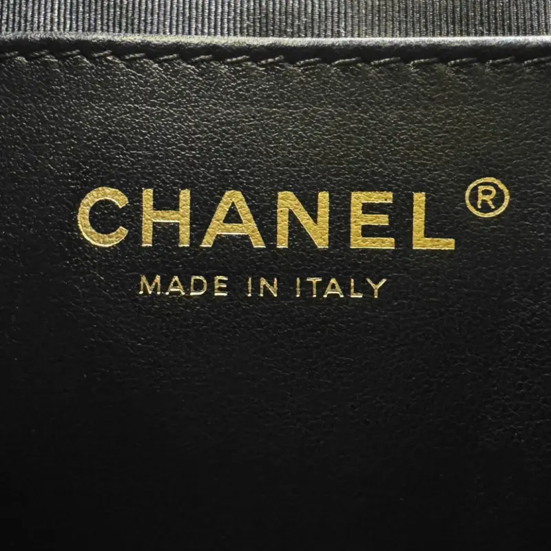 24C Underarm Bag CM 1 High Quality Bags - Image 8