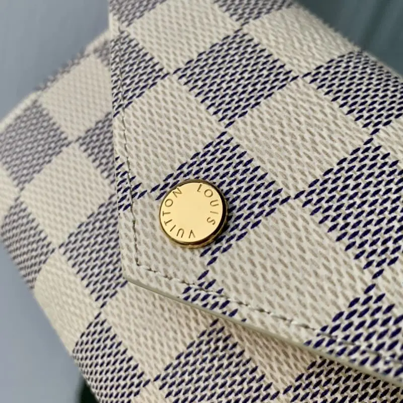 M64022 Gold Button White Grid Powder 12X9cm High Quality Bags - Image 4