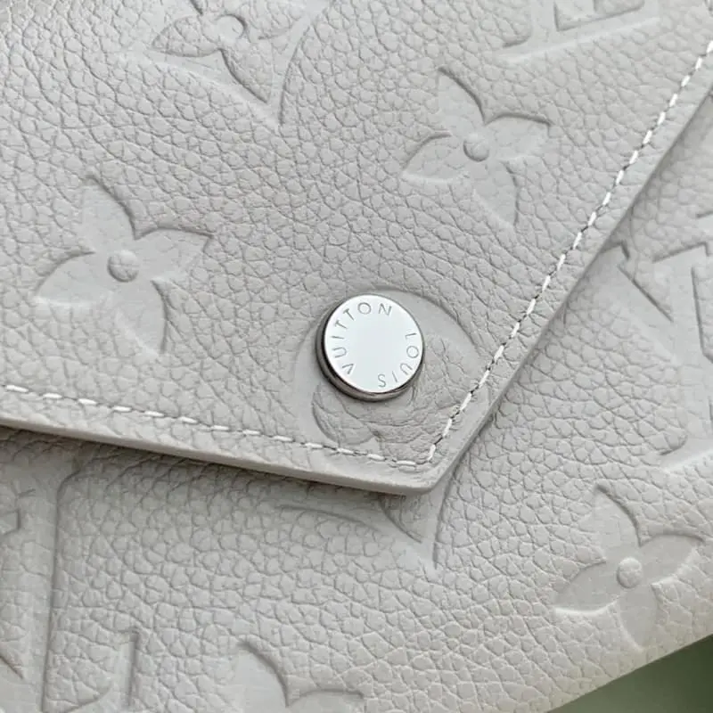 M13466 12x9.5x2.5cm High Quality Bags - Image 4