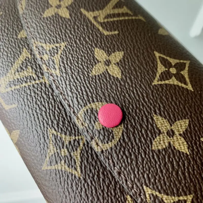 M60697HH133 Red 19x10cm High Quality Bags - Image 4