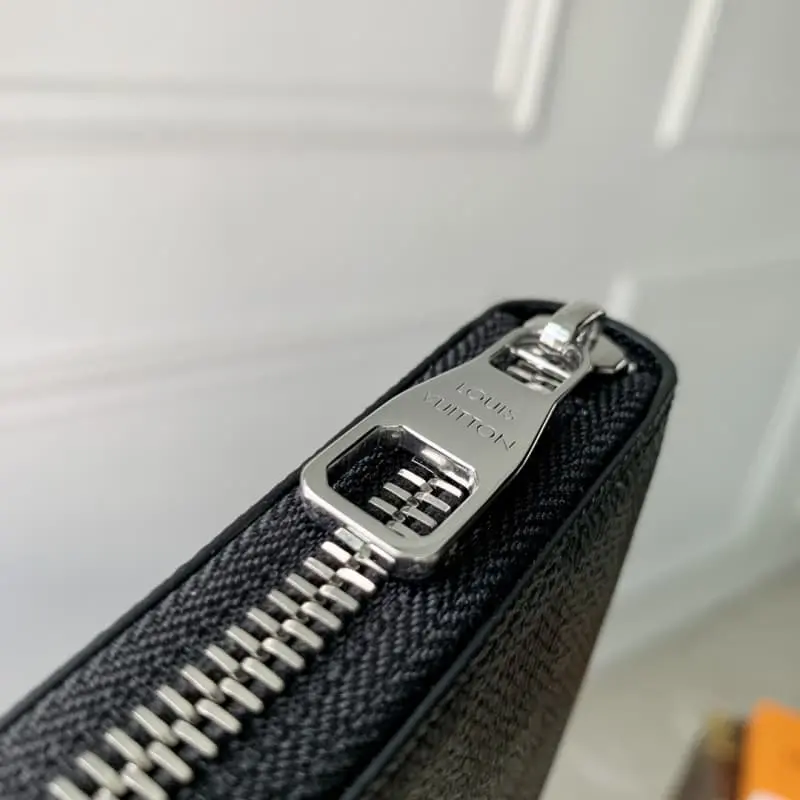 M63076 Heiger HH31 19x10cm High Quality Bags - Image 4