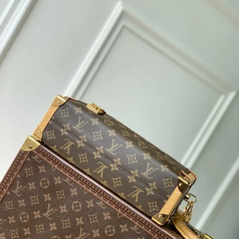 M14513 20x10x30cm High Quality Bags - Image 4