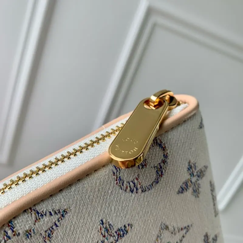 M24758 Caramel 19x15x9cm High Quality Bags - Image 3