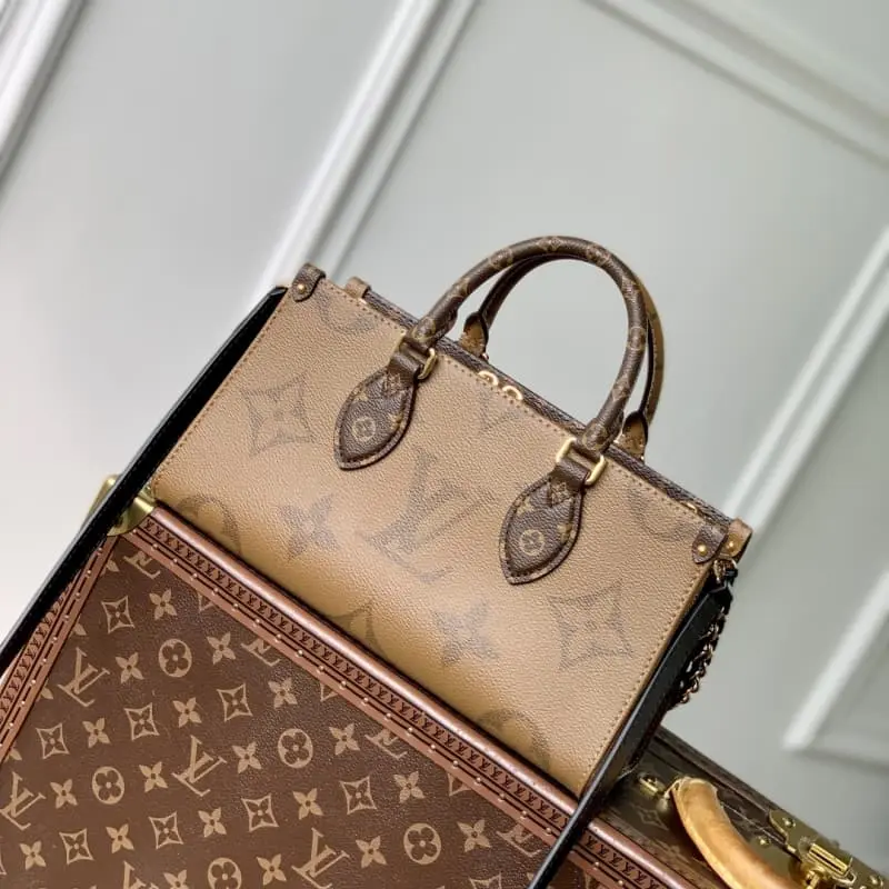 M14236 13x10x25cm High Quality Bags - Image 3