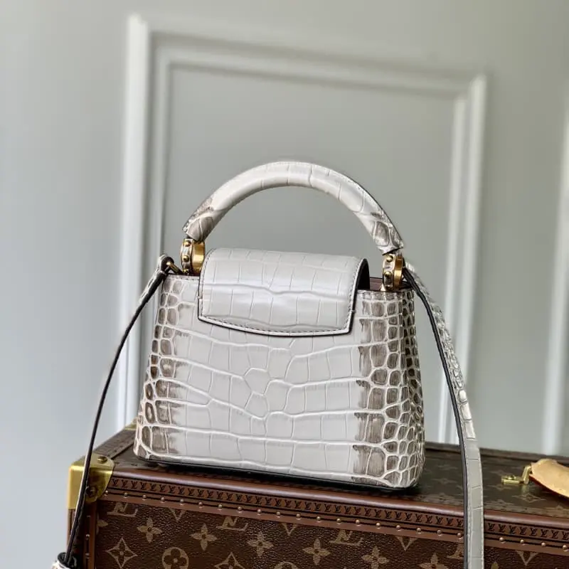 M48865 21x14x8cm High Quality Bags - Image 3