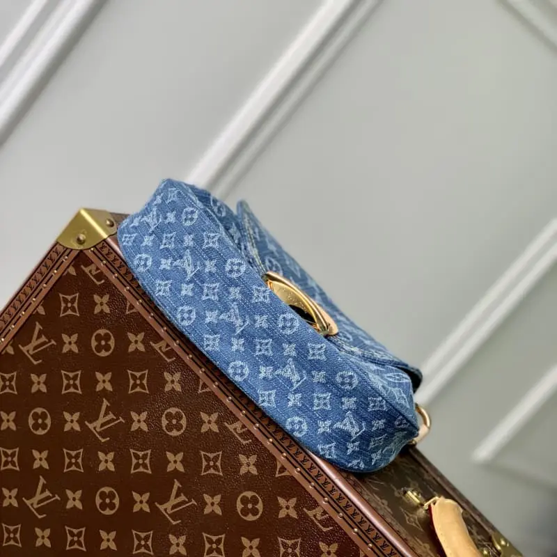 M46829 27x18x3cm High Quality Bags - Image 3