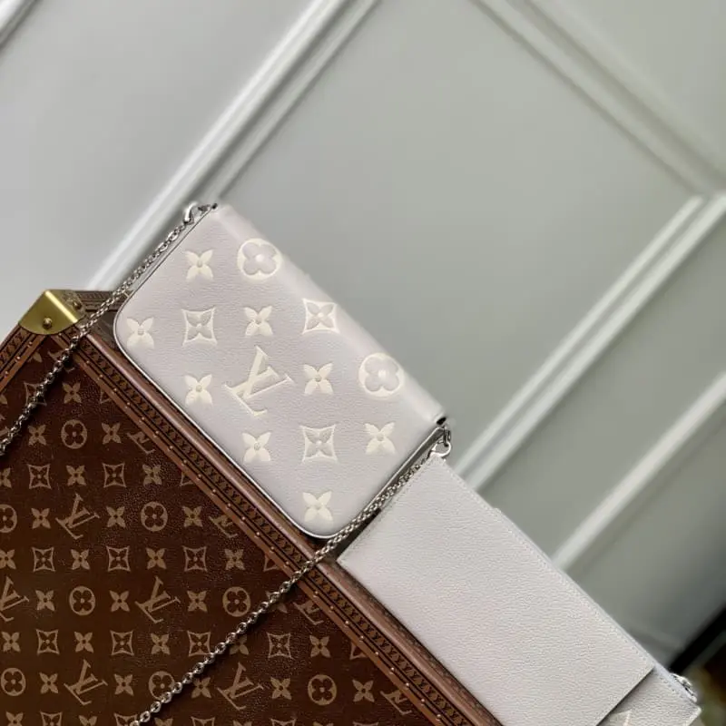 M14227 21x12x3cm High Quality Bags - Image 3