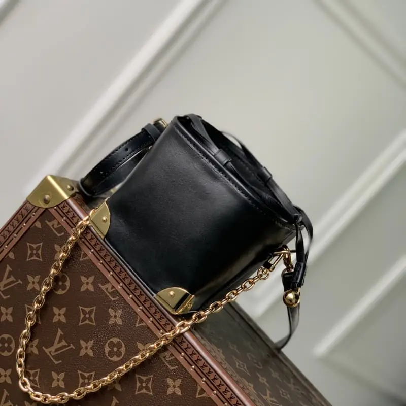 M82886 Black 11.5x11.5x11.5cm High Quality Bags - Image 3