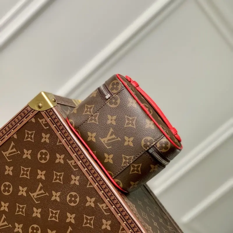 M44936 Red 14X10.2X8.5cm High Quality Bags - Image 3