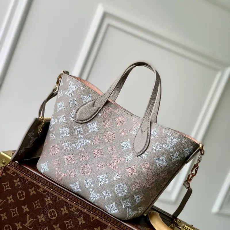 M23758 20x20x12.5cm High Quality Bags - Image 3