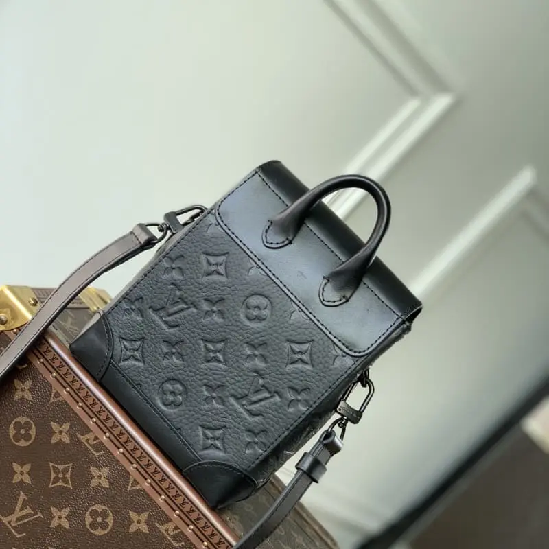 M82772 Full leather black 15x18x7cm High Quality Bags - Image 3