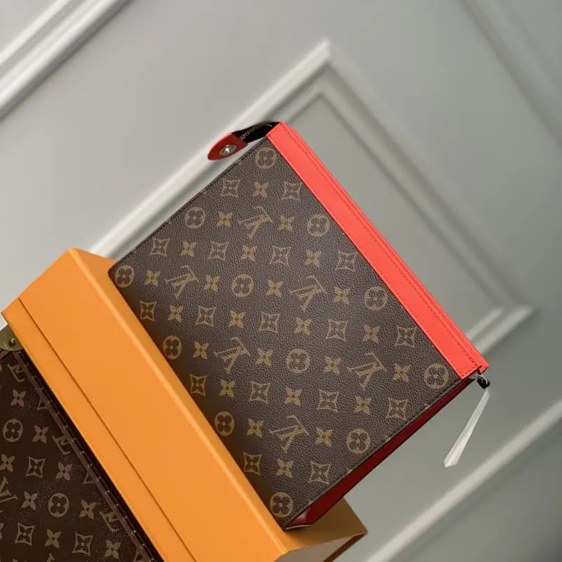 M44466 26x20x5cm High Quality Bags - Image 3