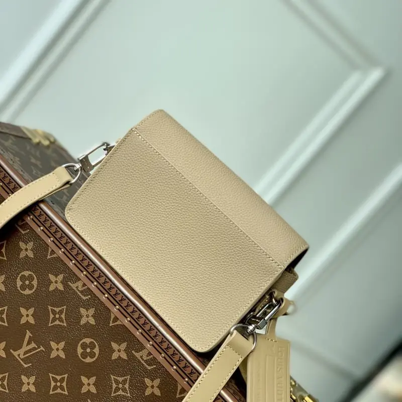 M82804 S1 17.3x12x7cm High Quality Bags - Image 3