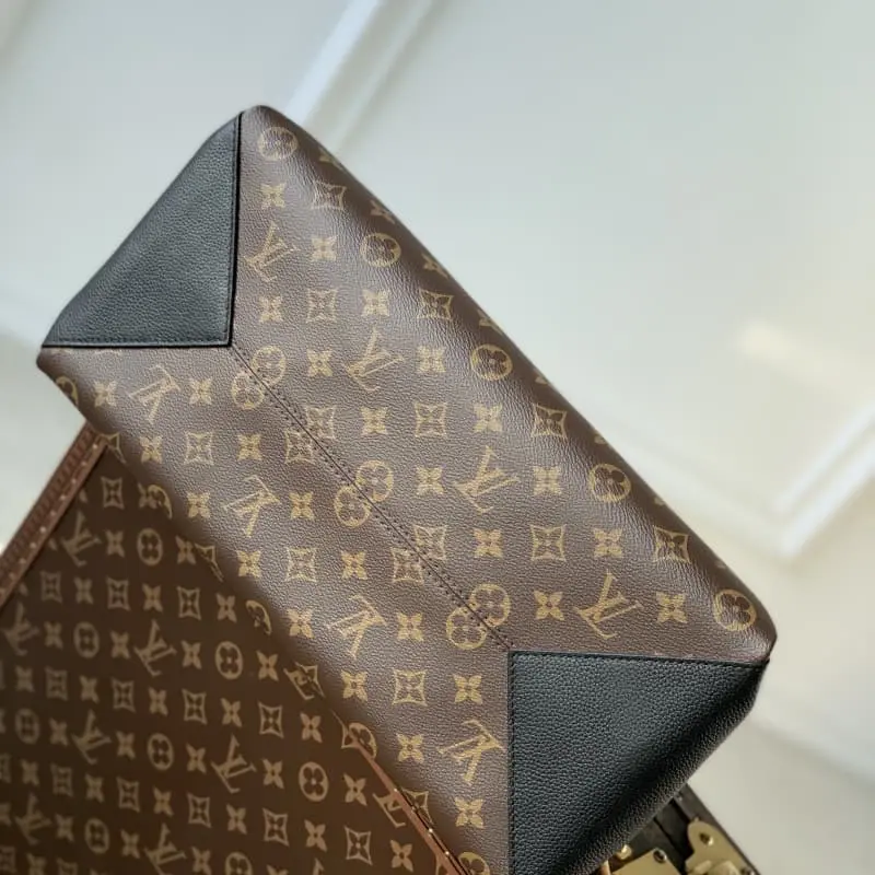 M46508 Black 36x22x18cm High Quality Bags - Image 3