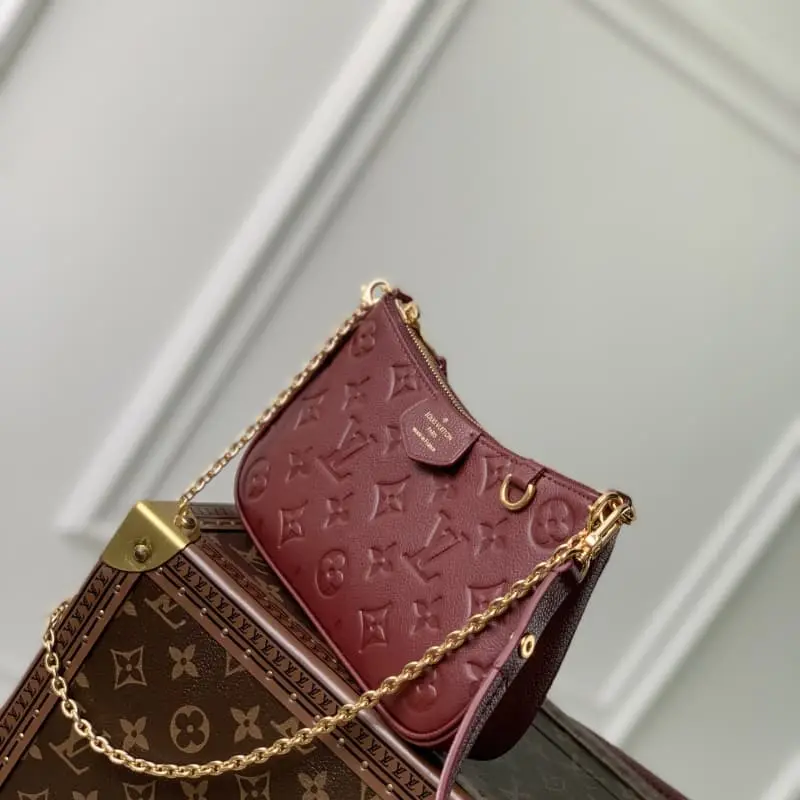 M80349 wine red 19x11.5x3cm High Quality Bags - Image 3