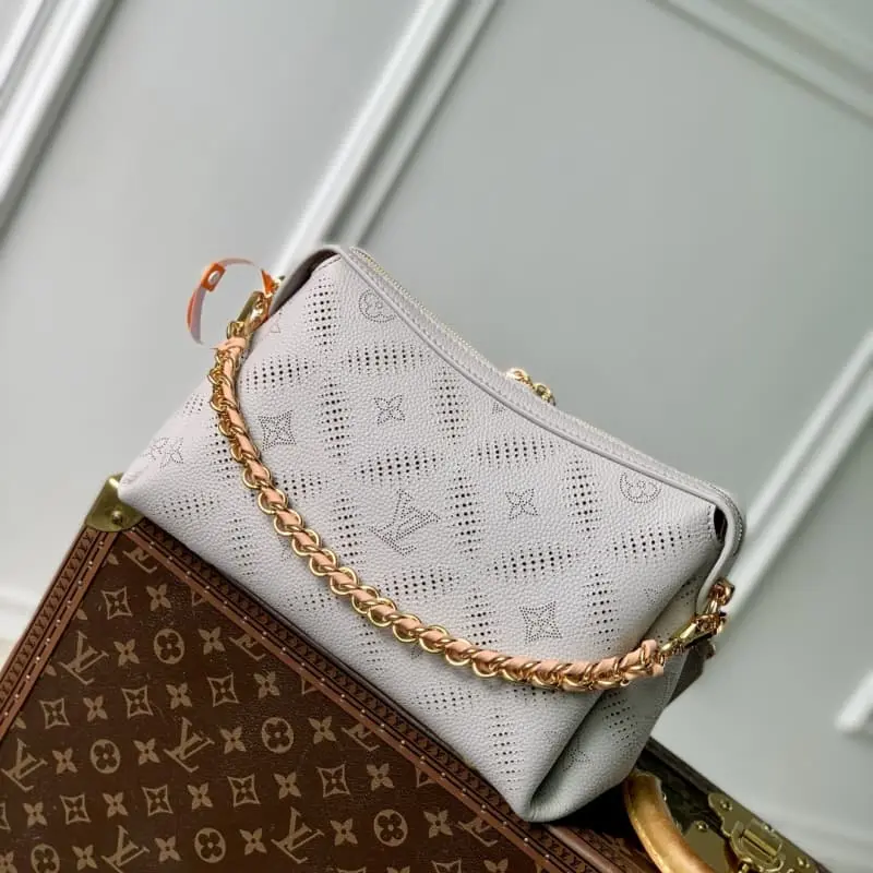 M13157 18x13x29cm High Quality Bags - Image 3