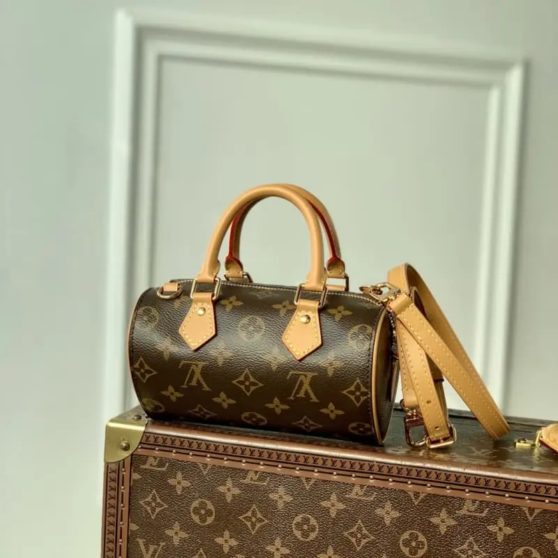 M13226 10.5x11.5x18cm High Quality Bags - Image 3