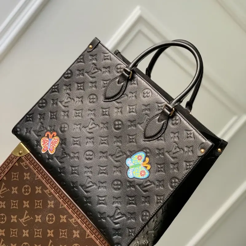 M46416 Black Flowers 35x27x14cm High Quality Bags - Image 3