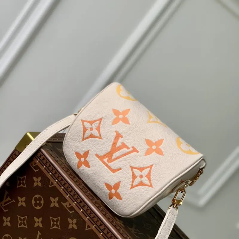 M82208 Beige Silk Screen 17x12x9.5cm High Quality Bags - Image 3