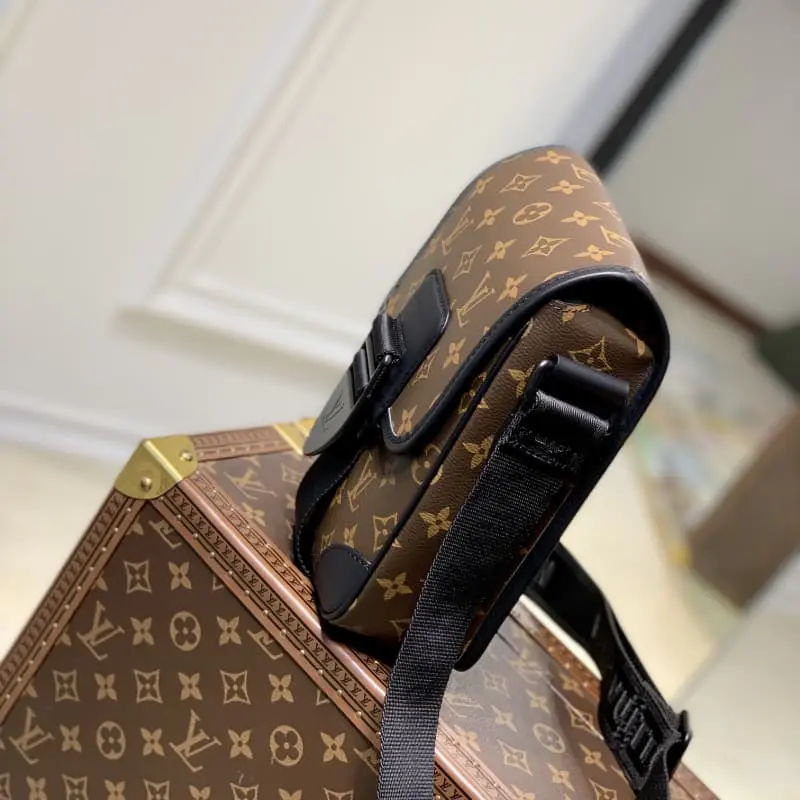 M46442 16x22x7cm High Quality Bags - Image 3