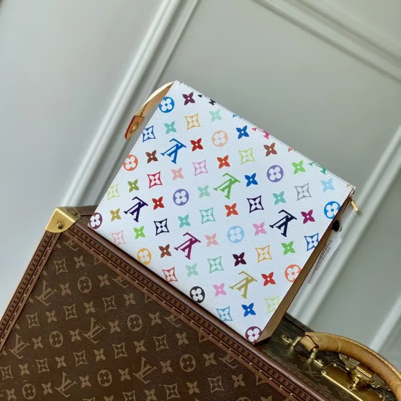 M13746 25x20x5.5cm High Quality Bags - Image 3