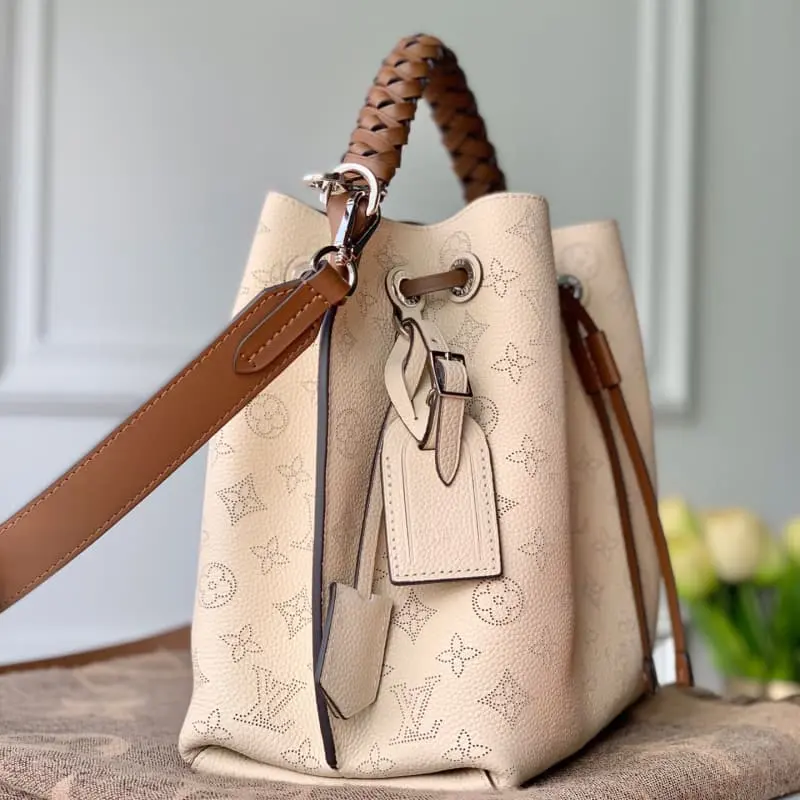 M55801 25x25x20cm High Quality Bags - Image 3