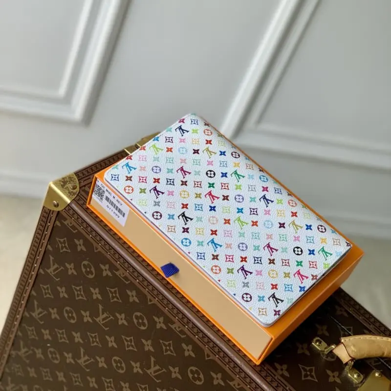 GI1299 White 22.5x2x14cm High Quality Bags - Image 3