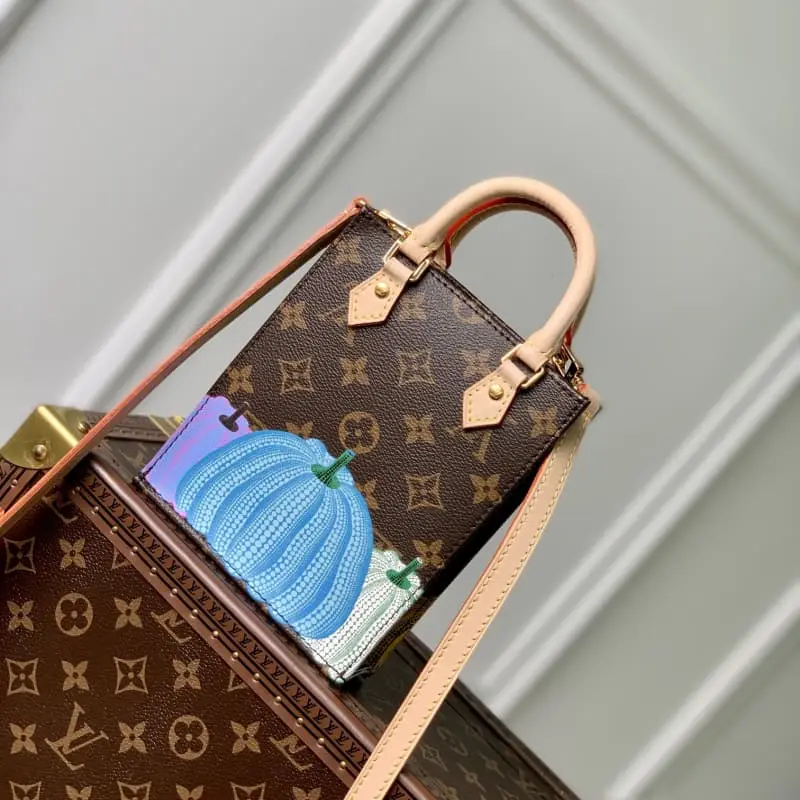 M82112 14x17x5cm High Quality Bags