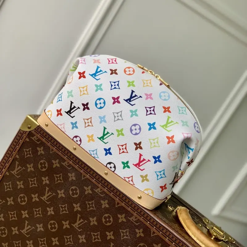 M13743 White 27x18x9cm High Quality Bags - Image 3