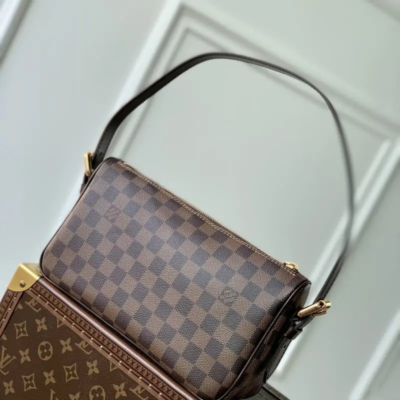 M60006 Brown 27x10x15cm High Quality Bags - Image 3
