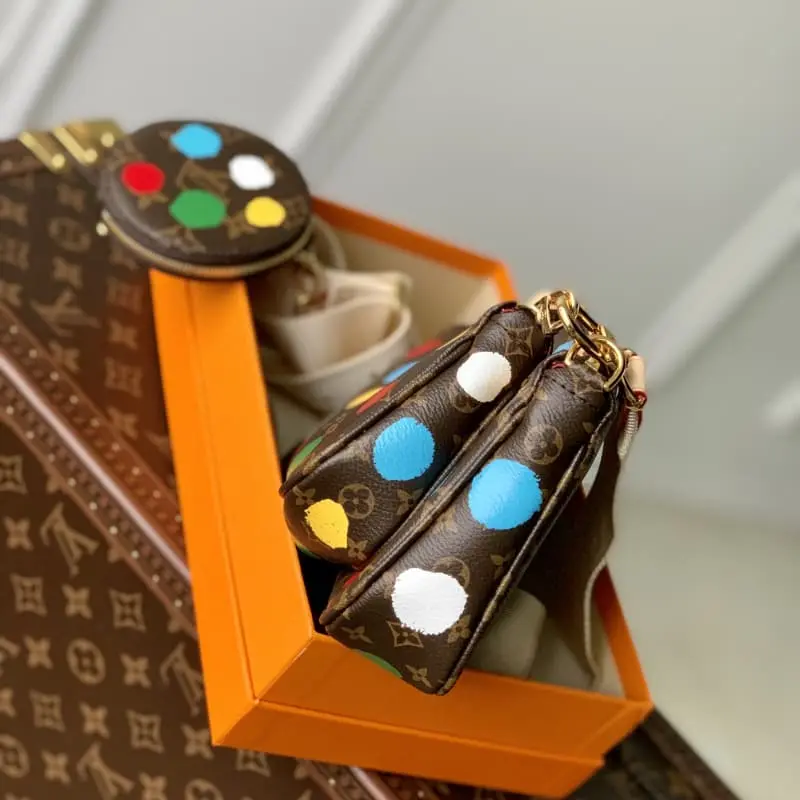 M46385 24x13.5x4cm High Quality Bags - Image 3