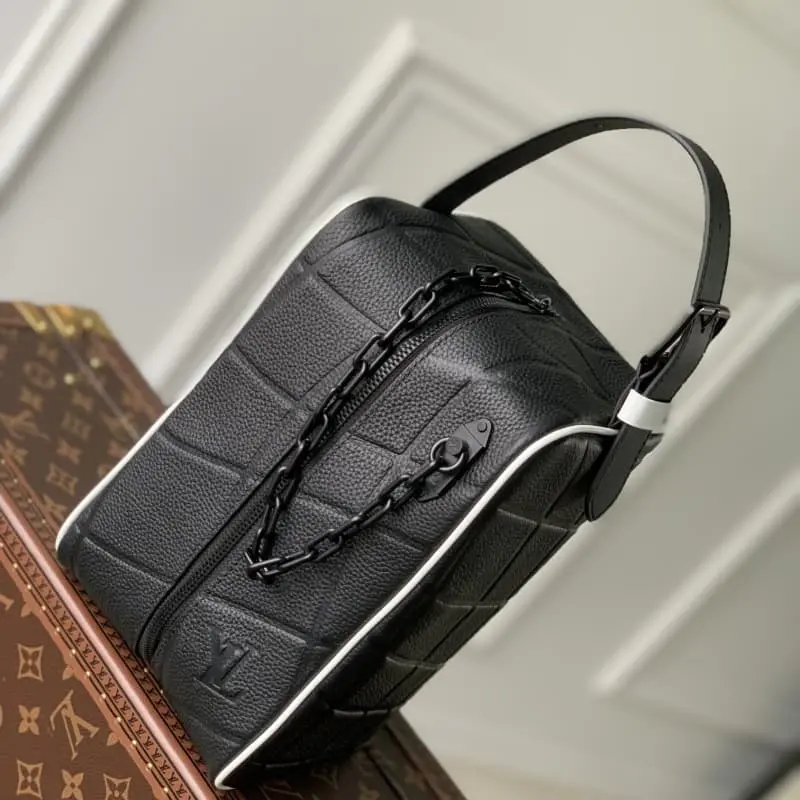 M81849 Black full leather 15x24x15cm High Quality Bags - Image 3